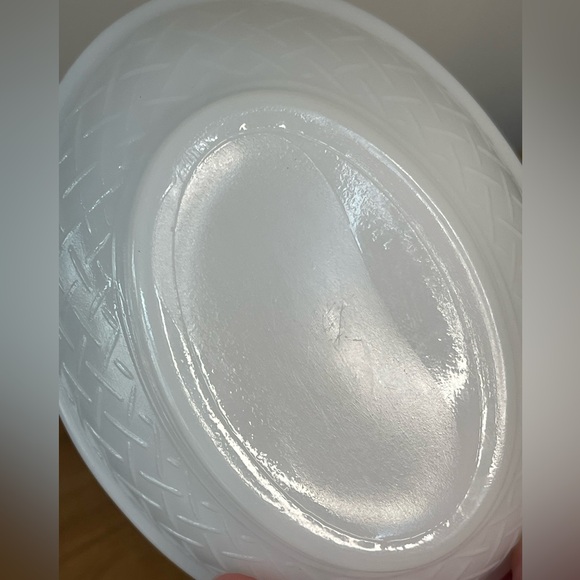 Vintage opalescent milk glass Hen on nest 2 piece possible Westmoreland 4.25” - Picture 9 of 10